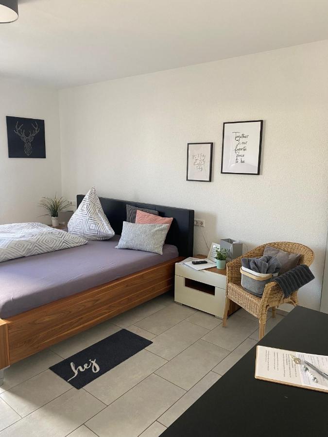 Haus Am Wasserturm Gaestezimmer In Schorndorf-Schlichten Шорндорф Екстериор снимка