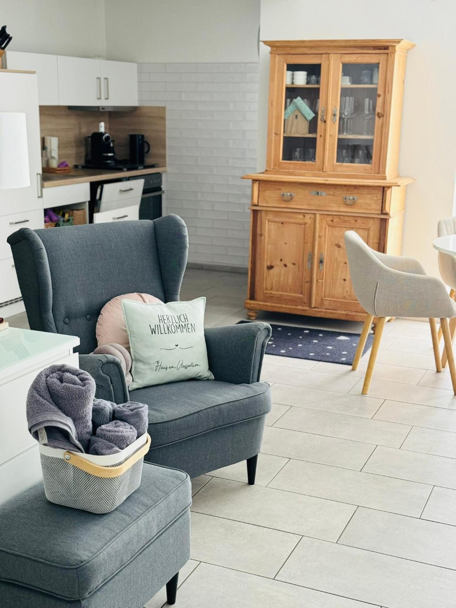 Haus Am Wasserturm Gaestezimmer In Schorndorf-Schlichten Шорндорф Екстериор снимка